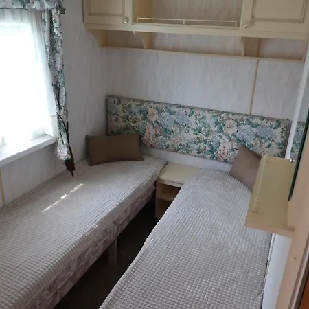 بيت للعطل Privat Ave-mobilhaus Liptovský Mikuláš