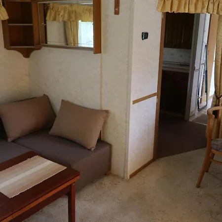 別荘 Privat Ave-mobilhaus